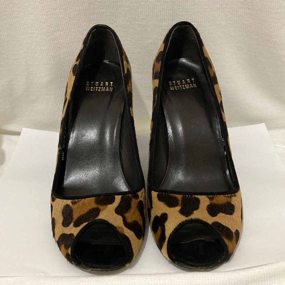 Gorgeous Wedge Leopard Print Stuart Weiztman heels Size 6 - Picture 2 of 11